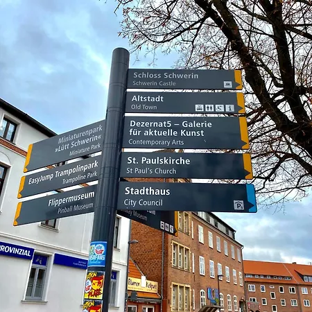 公寓 Hans & Franz Zimmervermietung