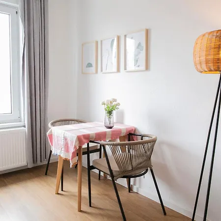 公寓 Hans & Franz Zimmervermietung *