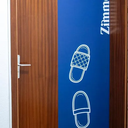 公寓 Hans & Franz Zimmervermietung *