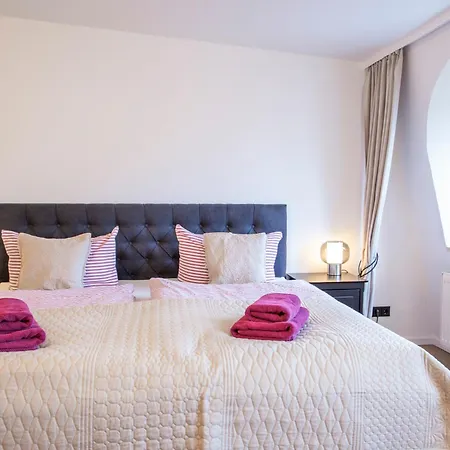 Hans & Franz Zimmervermietung