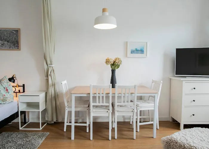 Hans & Franz Zimmervermietung