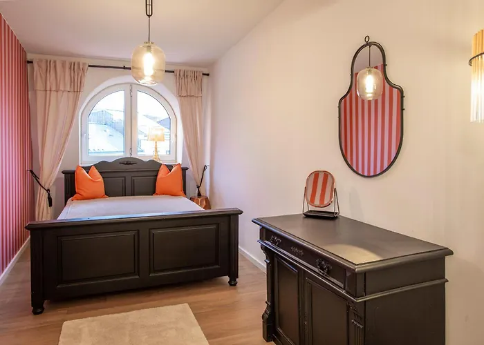 Hans & Franz Zimmervermietung *